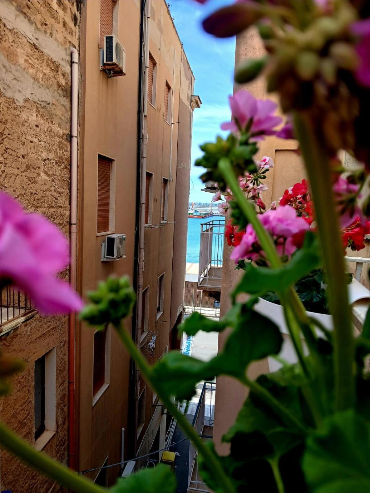A Casa Tutti Bene Apartment Trapani Exterior foto